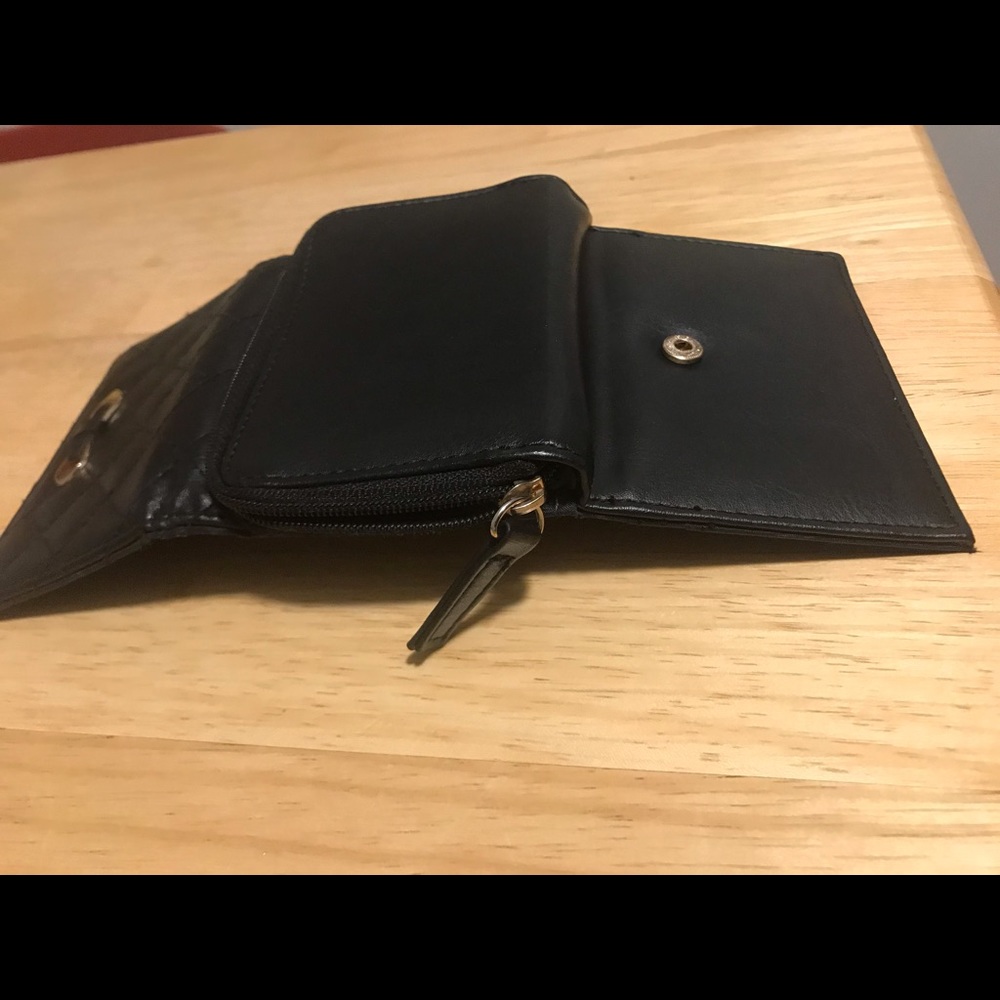 Atmosphere Wallet - Picture 7 of 7